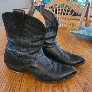 Nocona boots size 8